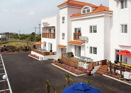 Lapaloma Pension Jeju Ngoại thất bức ảnh